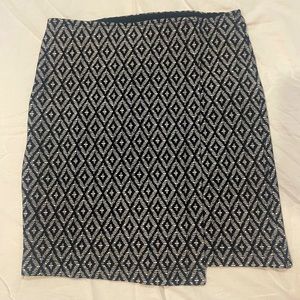 Hollister black and white pencil skirt